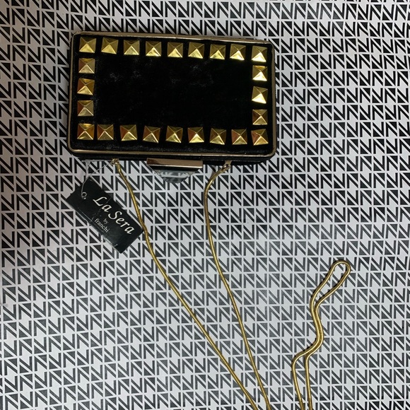 La Sera By Franchi Velvet with Gold Grommet Purse - Picture 1 of 9